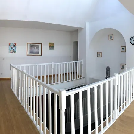 Grand Avec Piscine, Cheminée Et Terrasse Près De Lunéville, Idéal Pour Familles Et Groupes - Fr-1-584-84 Séjour à la campagne *
