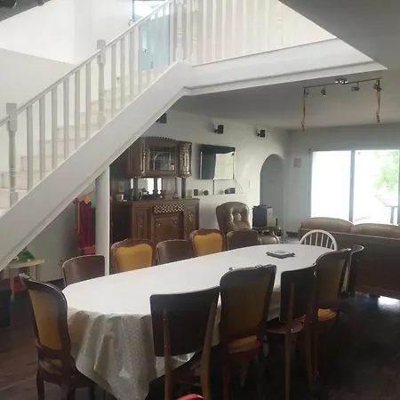 Grand Avec Piscine, Cheminee Et Terrasse Pres De Luneville, Ideal Pour Familles Et Groupes - Fr-1-584-84 * Athienville